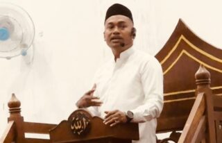 Bupati Abdya Minta Keuchik Pecat Aparatur Desa yang Tak Shalat Berjamaah