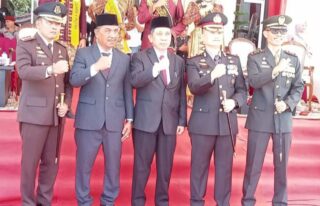 Hadiri HUT Bhayangkara Ke-79, Bupati Pidie Jaya: Polisi Harus Jadi Perekat Utama