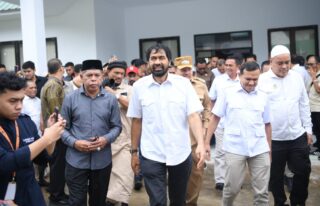 Dukung Industri Daerah, Gubernur dan Wagub Aceh Resmikan Pabrik Karet di Woyla Aceh Barat