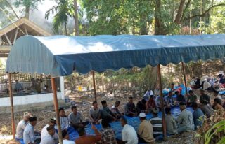 Kenduri Jeurat, Tradisi Ziarah Kubur yang Masih Kental di Abdya, Diisi Baca Quran Dan Baca Doa Bersama Masyarakat